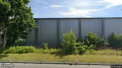 Lagerlokaler til leje i Them - Foto fra Google Street View Lagerlokaler til leje i Them - Foto fra Google Street View