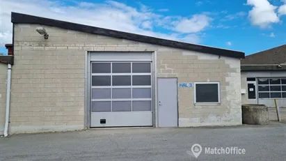 Lager med lille kontor Lager med lille kontor