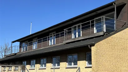 Ny istandsat kontor med kold lager i Ringsted