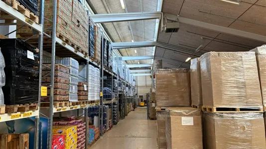 Lagerlokaler til leje i Humlebæk - billede 4