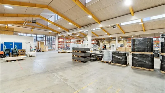 Lagerlokaler til leje i Helsinge - billede 12