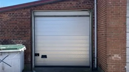 garage med tiladelse ti bil rep