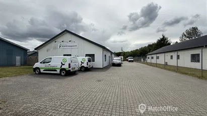 Værksted/lager med kontor