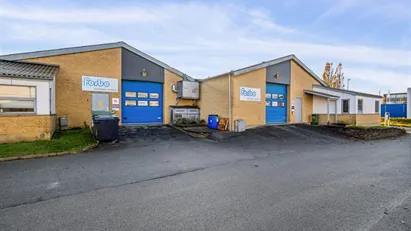 400 m² lager/kontor i større erhvervspark