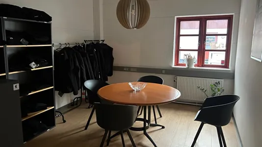 Lagerlokaler til leje i Lynge - billede 4
