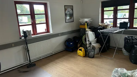 Lagerlokaler til leje i Lynge - billede 5