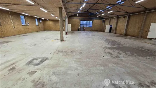 Lagerlokaler til leje i Tarm - billede 4