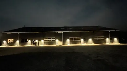 Erhvervslokale på 360 m² udlejes – Ole Rømers Vej 15, Låsby. 500 meter fra motorvejen Erhvervslokale på 360 m² udlejes – Ole Rømers Vej 15, Låsby. 500 meter fra motorvejen