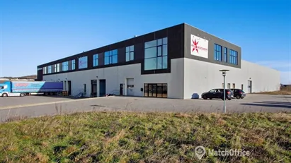 1.650 m2 lager samt 512 m2 kontor