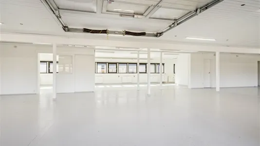 Lagerlokaler til leje i Ishøj - billede 1