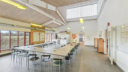 Lagerlokaler til leje i Helsinge - billede 12