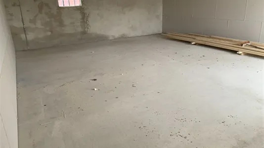 Lagerlokaler til leje i Helsinge - billede 4