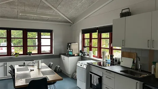 Lagerlokaler til leje i Lynge - billede 3